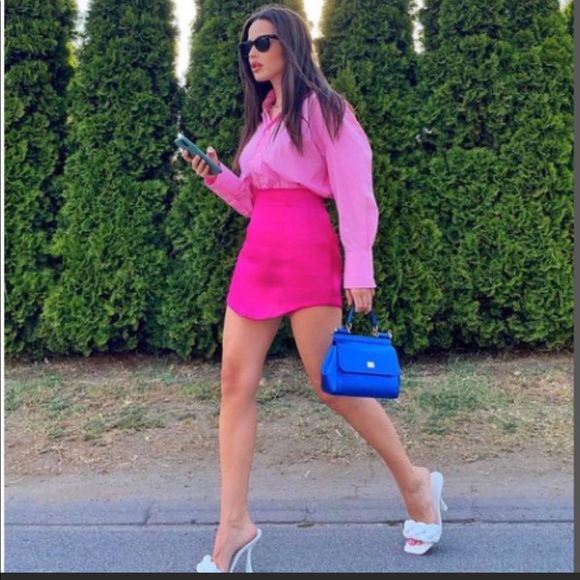 Y2K Pink Mini Skirt - Picture 10 of 11